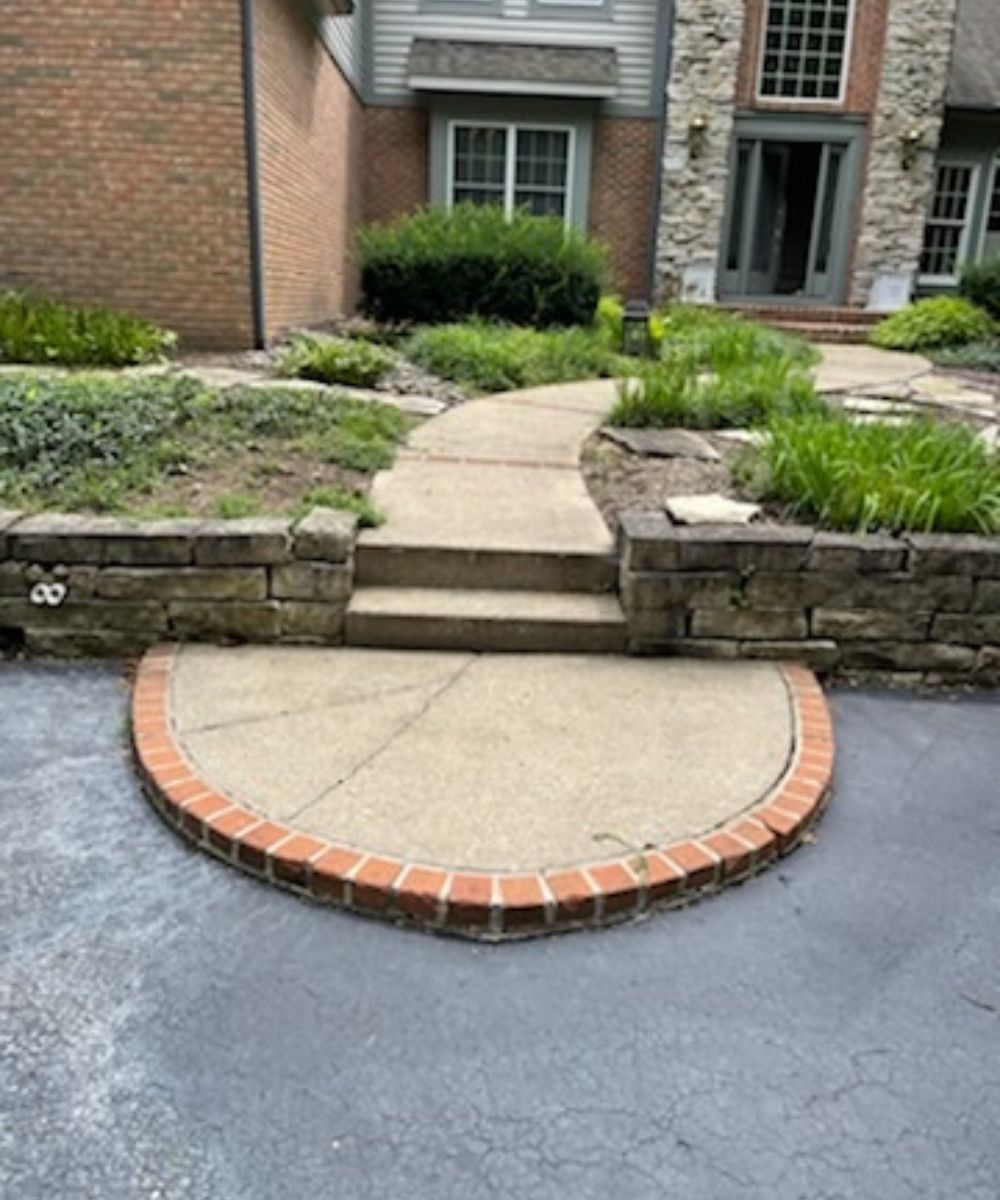 STAMPED CONCRETE PATIO